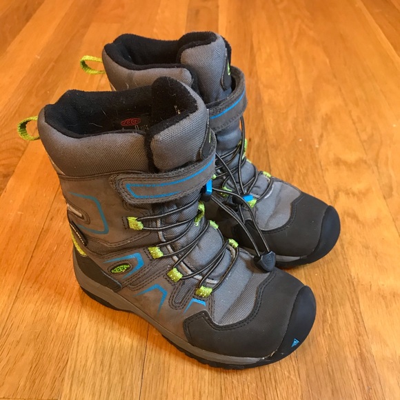 keen levo winter boot